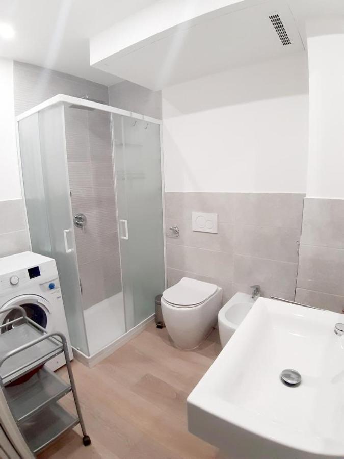 Easy Room Italy Milan Exterior photo